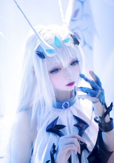 日韩精品美女网站_HD视频大全